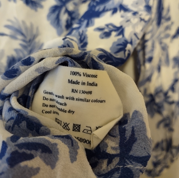 Jack Wills Women's Blue & White Floral Sheer Off The Shoulder Blouse Size 6 - Picture 4 of 5